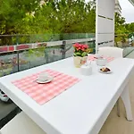 Apartamento Fiore-5 By Interhome